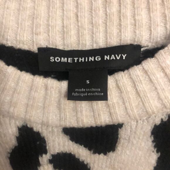 Nwot Something Navy leopard crewneck sweater - Picture 8 of 10